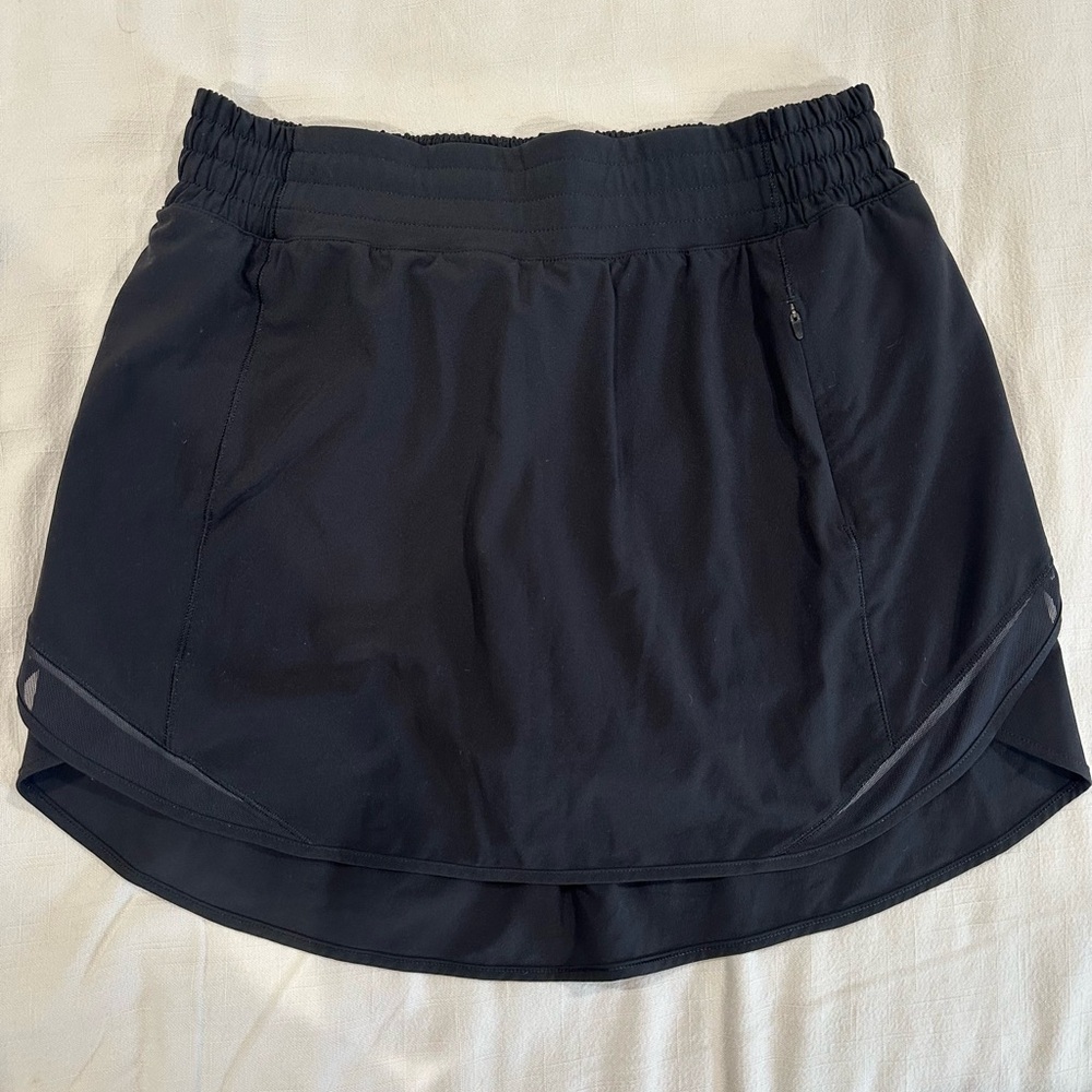 Lululemon Hotty Hot High Rise Skirt Size 8